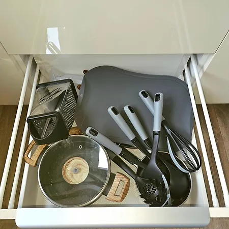 Apartamentai 76 *